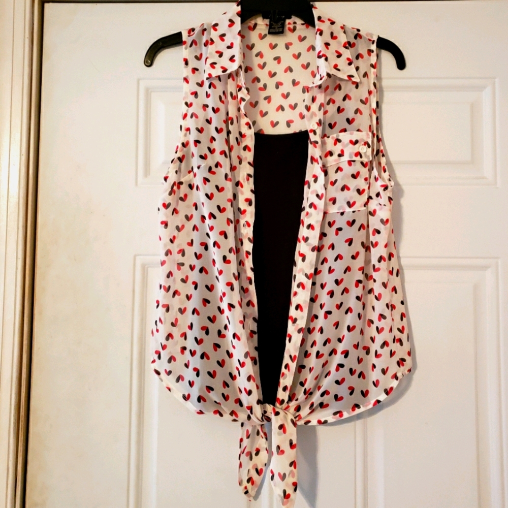 Timing brand sleeveless sheer button down blouse